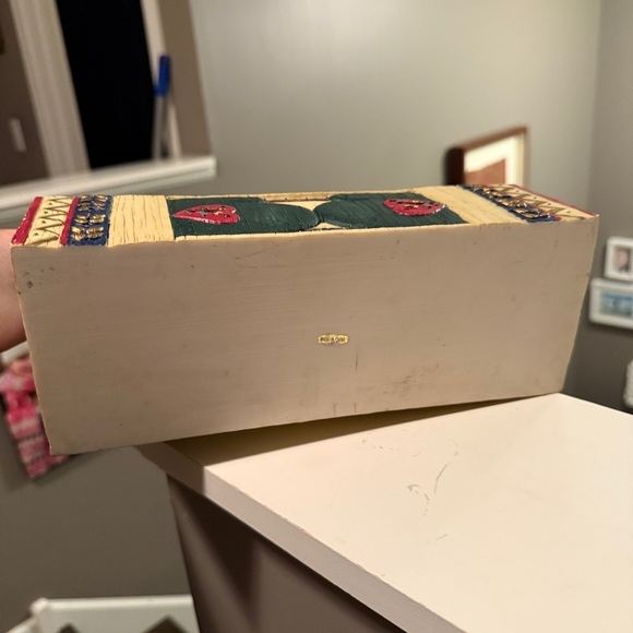 Christmas Santa Card Holder Holiday Renovators Supply Resin Textured Home Decor - Picture 7 of 11